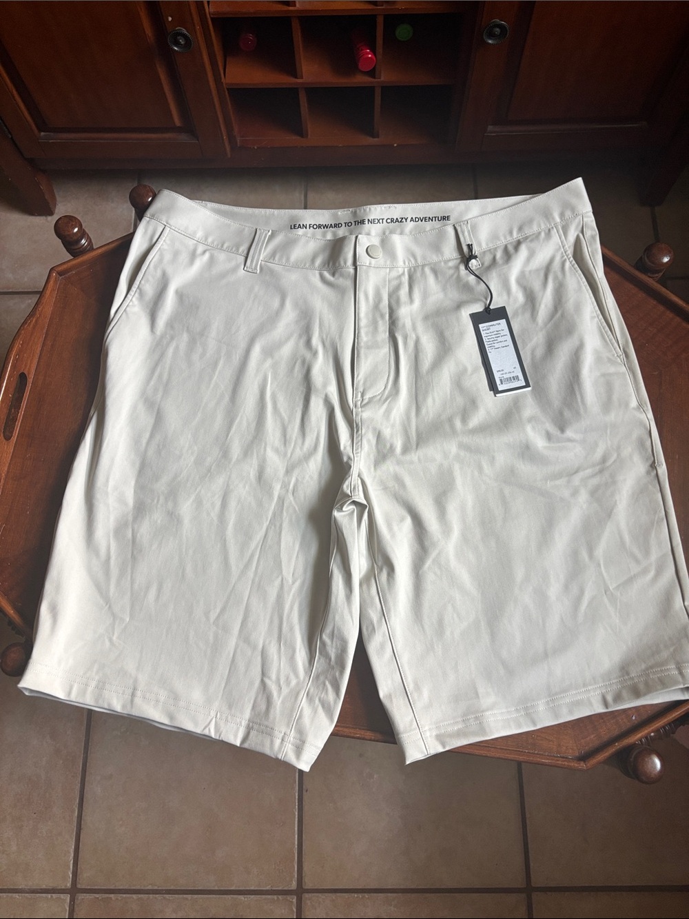 RHONE Men's Cream Performance Flat-Front Shorts